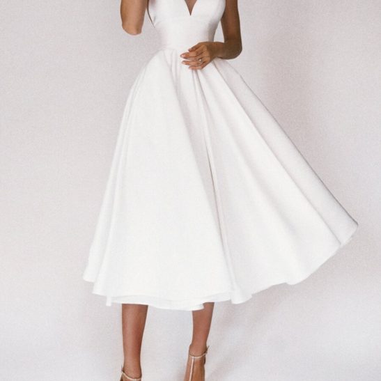 Summer club party slip dress Sexy backless sleeveless v-neck ladies A-line swing spaghetti strap midi dress 2022 white/red/black